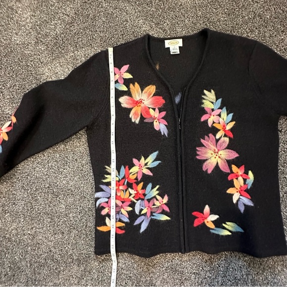 Talbots wool zip cardigan with embroidered floral detail - Picture 8 of 8